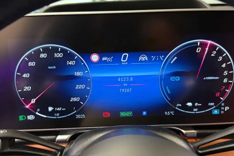 Mercedes-Benz S 580 (Clasa S) din 2022 cu 79.207 km - oferta MER229065 - foto 13
