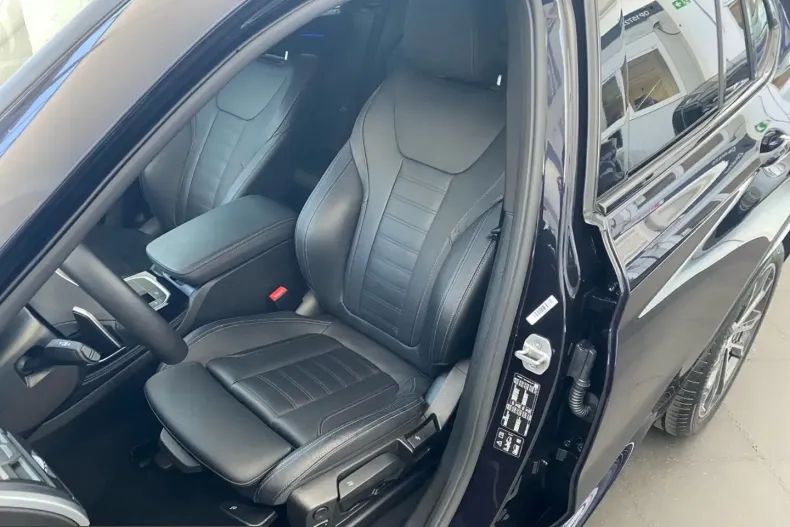 BMW X4 (Seria X) din 2025 cu 25.600 km - oferta BMW229066 - foto 8