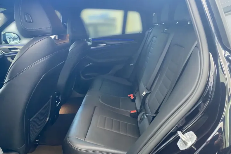BMW X4 (Seria X) din 2025 cu 25.600 km - oferta BMW229066 - foto 9