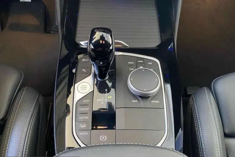 BMW X4 (Seria X) din 2025 cu 25.600 km - oferta BMW229066 - foto 12
