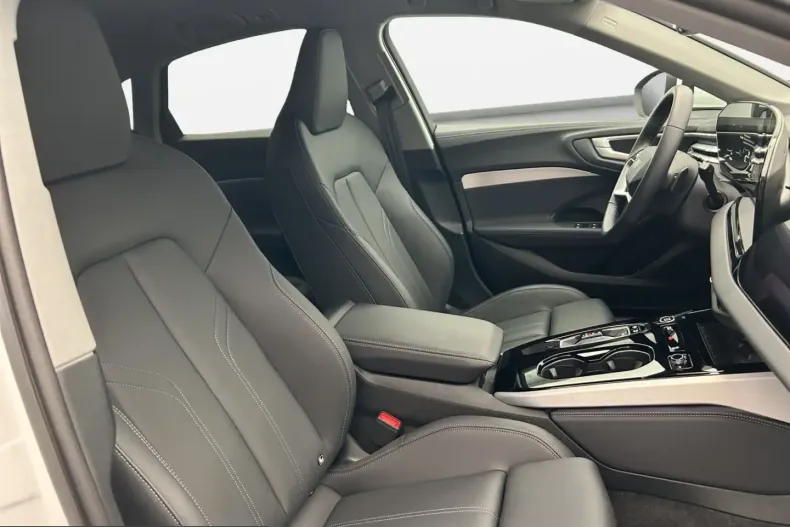 Audi A5 din 2025 cu 29.105 km - oferta AUD229067 - foto 4