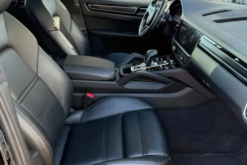 Porsche Cayenne din 2022 cu 33.000 km - oferta POR229078 - foto 8