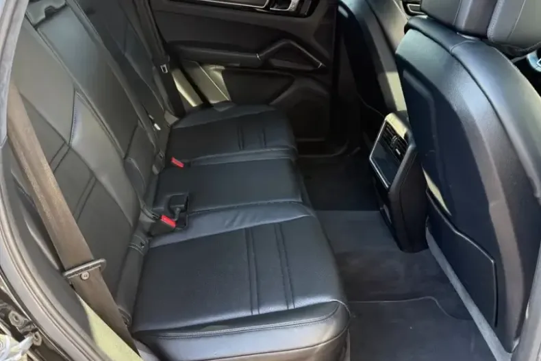 Porsche Cayenne din 2022 cu 33.000 km - oferta POR229078 - foto 12