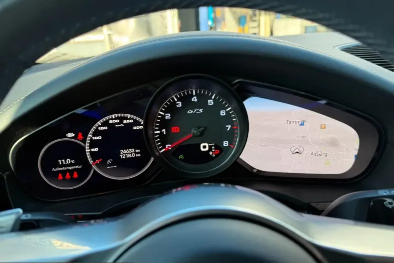 Porsche Cayenne din 2022 cu 33.000 km - oferta POR229078 - foto 17