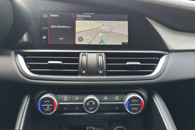 Alfa Romeo Giulia din 2024 cu 19.023 km - oferta ALF229079 - foto 9