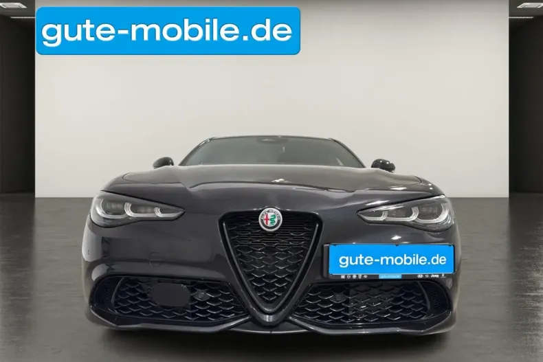 Alfa Romeo Giulia din 2025 cu 13.490 km - oferta ALF229085 - foto 15