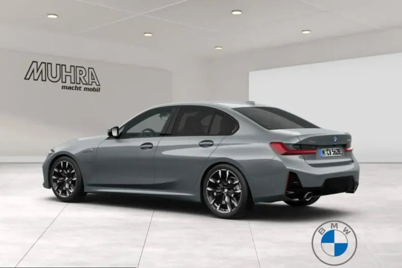 BMW 330 (Seria 3) din 2025 cu 11.451 km - oferta BMW229086 - foto 6
