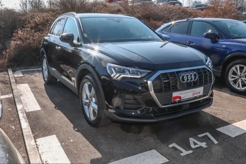 Audi Q3 din 2025 cu 6.932 km - oferta AUD229090 - foto 1