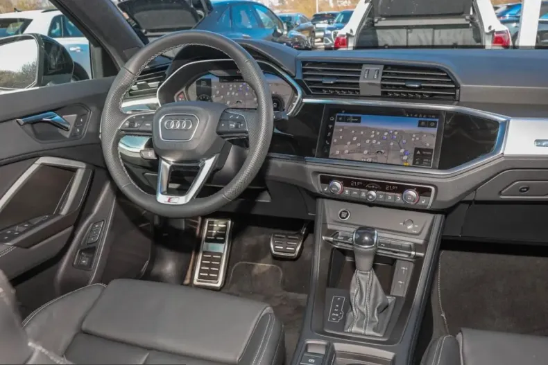Audi Q3 din 2025 cu 6.932 km - oferta AUD229090 - foto 3