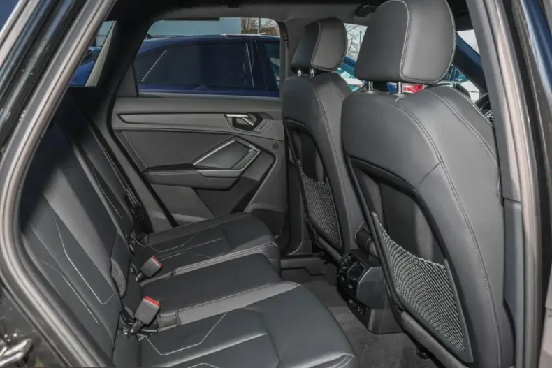 Audi Q3 din 2025 cu 6.932 km - oferta AUD229090 - foto 5