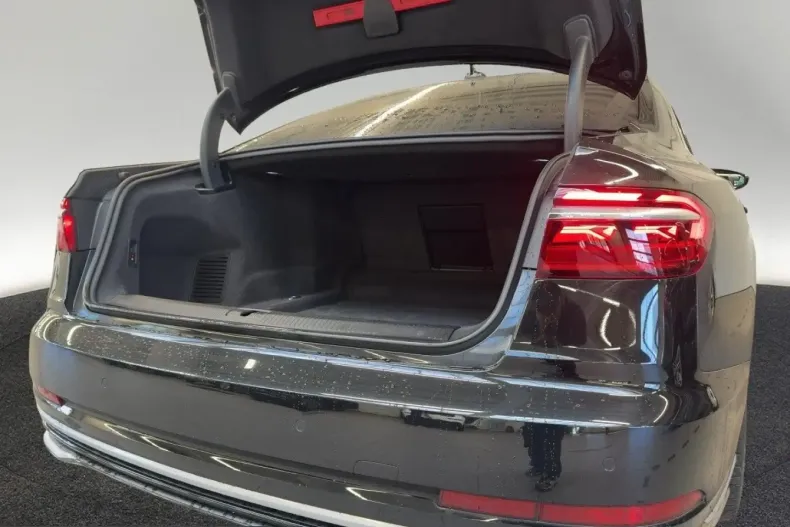 Audi A8 din 2023 cu 41.040 km - oferta AUD229092 - foto 5