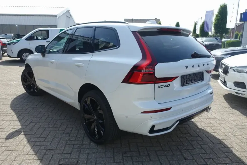 Volvo XC60 din 2025 cu 21.809 km - oferta VOL229094 - foto 4