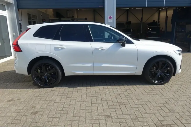 Volvo XC60 din 2025 cu 21.809 km - oferta VOL229094 - foto 8