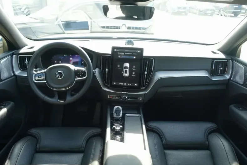 Volvo XC60 din 2025 cu 21.809 km - oferta VOL229094 - foto 20