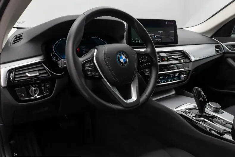 BMW 520 (Seria 5) din 2022 cu 27.344 km - oferta BMW229096 - foto 20