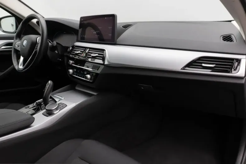 BMW 520 (Seria 5) din 2022 cu 27.344 km - oferta BMW229096 - foto 23