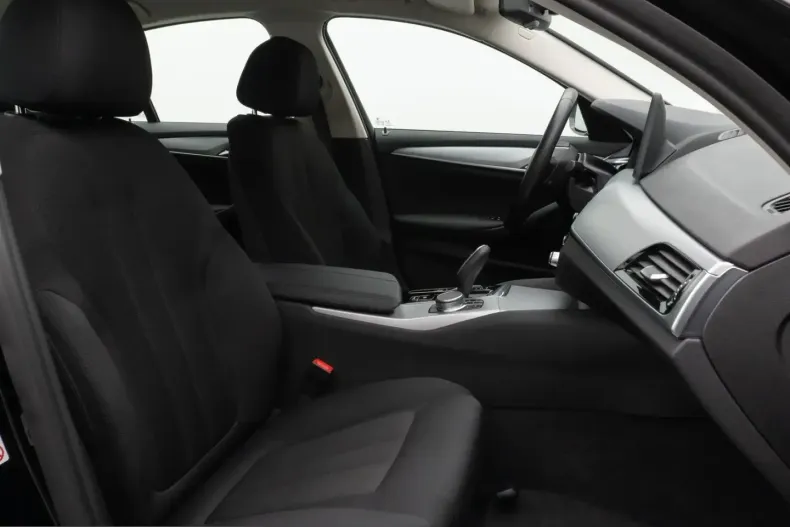 BMW 520 (Seria 5) din 2022 cu 27.344 km - oferta BMW229096 - foto 35