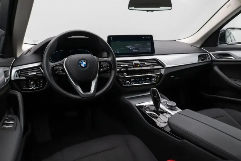 BMW 520 (Seria 5) din 2022 cu 27.344 km - oferta BMW229096 - foto 37