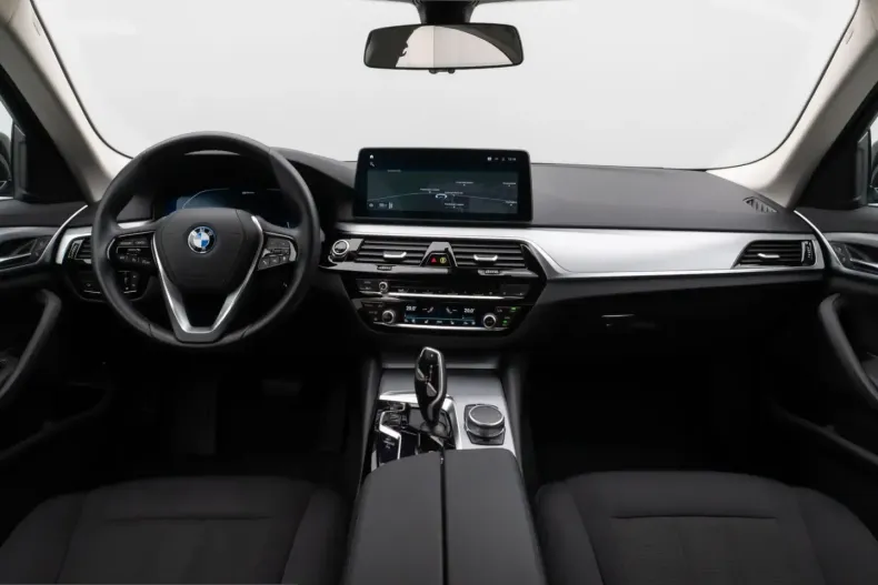 BMW 520 (Seria 5) din 2022 cu 27.344 km - oferta BMW229096 - foto 38