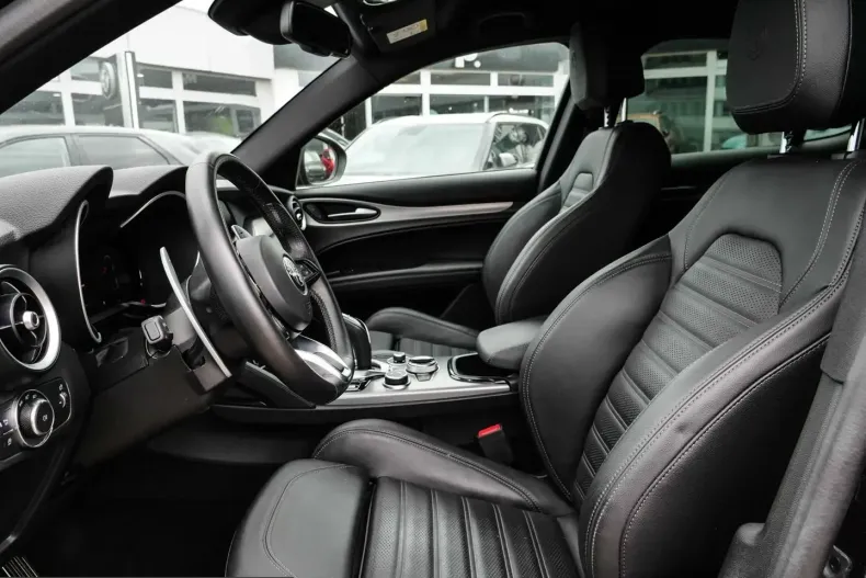 Alfa Romeo Stelvio din 2024 cu 11.290 km - oferta ALF229105 - foto 6