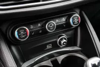 Alfa Romeo Stelvio din 2024 cu 11.290 km - oferta ALF229105 - foto 14
