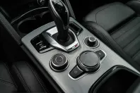 Alfa Romeo Stelvio din 2024 cu 11.290 km - oferta ALF229105 - foto 15