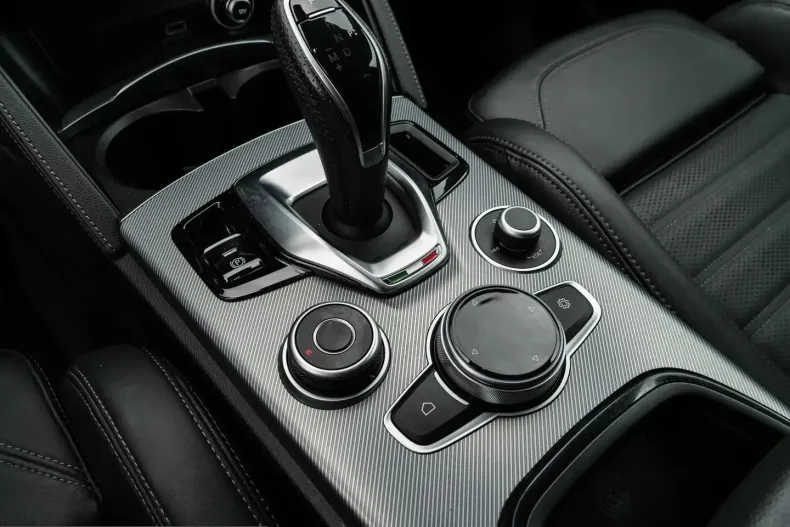 Alfa Romeo Stelvio din 2024 cu 11.290 km - oferta ALF229105 - foto 15
