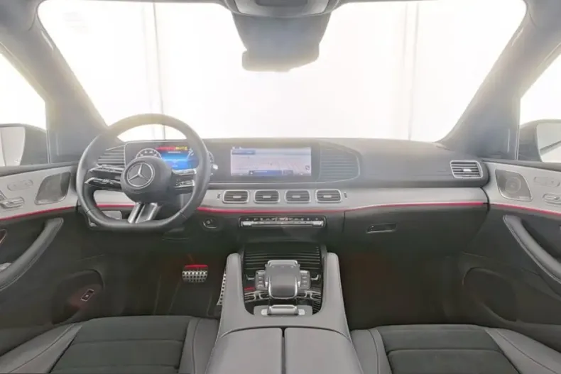 Mercedes-Benz GLE 350 (Clasa GLE) din 2025 cu 37.128 km - oferta MER229107 - foto 6