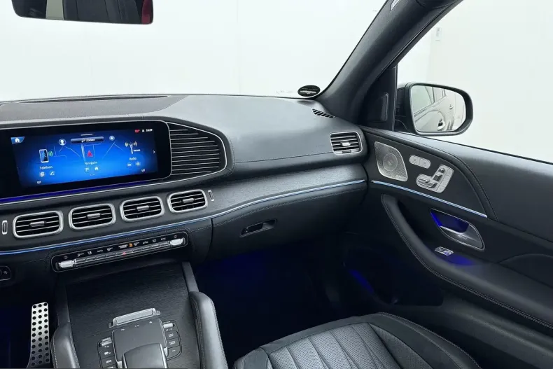 Mercedes-Benz GLE 53 AMG (Clasa GLE) din 2025 cu 28.225 km - oferta MER229119 - foto 34