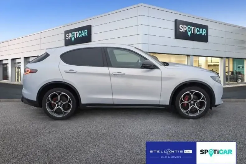 Alfa Romeo Stelvio din 2024 cu 40.524 km - oferta ALF229125 - foto 4