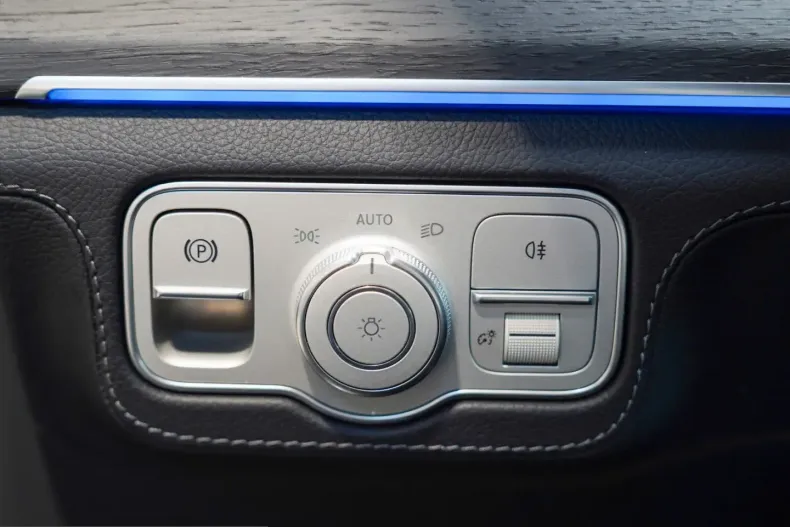 Mercedes-Benz GLE 53 AMG (Clasa GLE) din 2025 cu 11.267 km - oferta MER229127 - foto 18