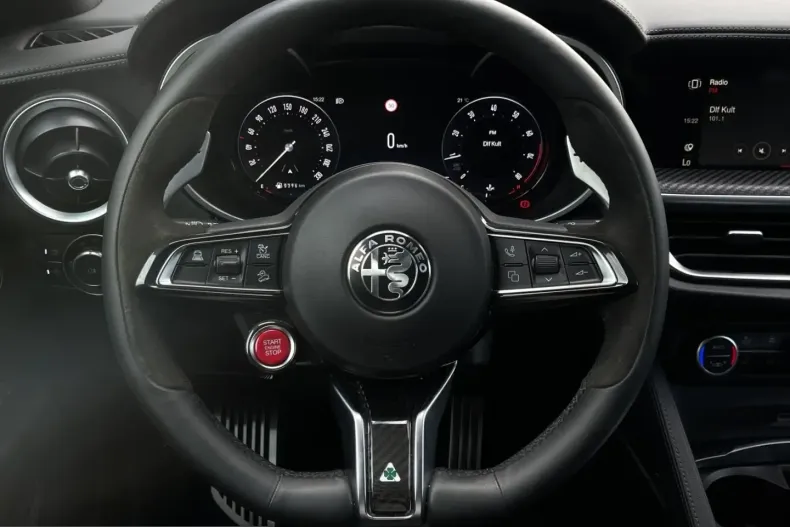 Alfa Romeo Stelvio din 2025 cu 11.843 km - oferta ALF229139 - foto 10