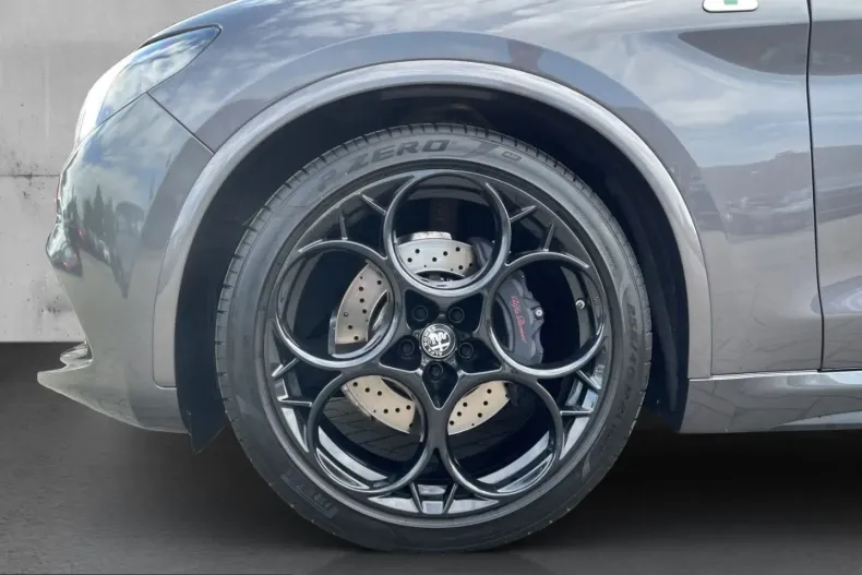 Alfa Romeo Stelvio din 2025 cu 11.843 km - oferta ALF229139 - foto 14