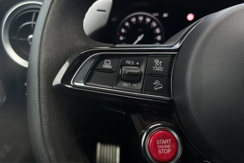 Alfa Romeo Stelvio din 2025 cu 11.843 km - oferta ALF229139 - foto 15