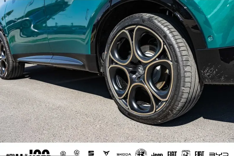 Alfa Romeo Tonale din 2025 cu 6.000 km - oferta ALF229142 - foto 7