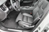 Volvo XC60 din 2025 cu 22.275 km - oferta VOL229159 - foto 9