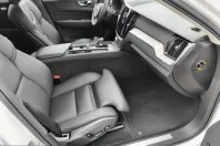 Volvo XC60 din 2025 cu 22.275 km - oferta VOL229159 - foto 12