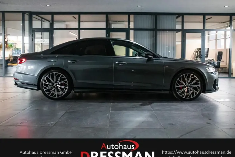Audi A8 din 2023 cu 42.528 km - oferta AUD229162 - foto 4