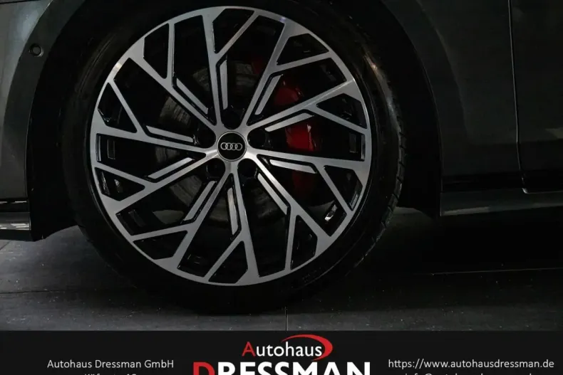 Audi A8 din 2023 cu 42.528 km - oferta AUD229162 - foto 8