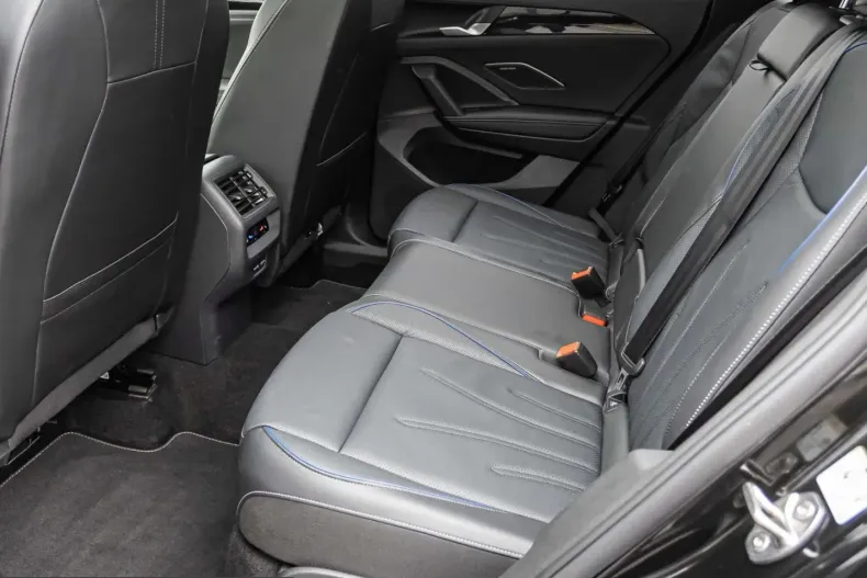 Volkswagen Tiguan din 2025 cu 15.160 km - oferta VOL229163 - foto 12