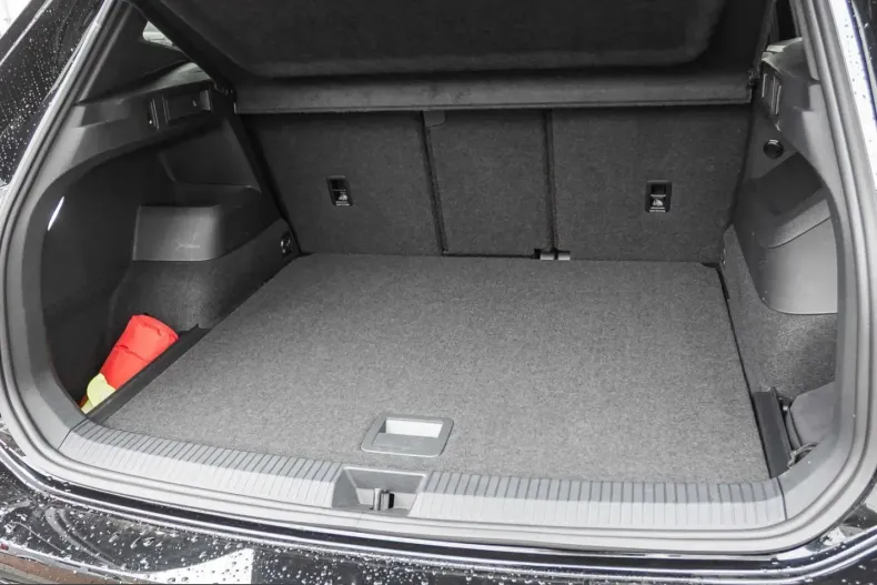 Volkswagen Tiguan din 2025 cu 15.160 km - oferta VOL229163 - foto 15