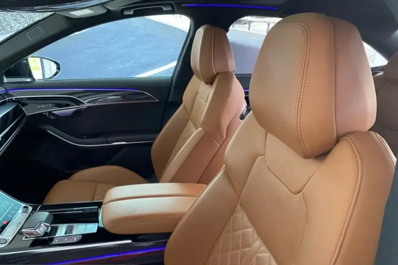 Audi A8 din 2023 cu 77.343 km - oferta AUD229165 - foto 5