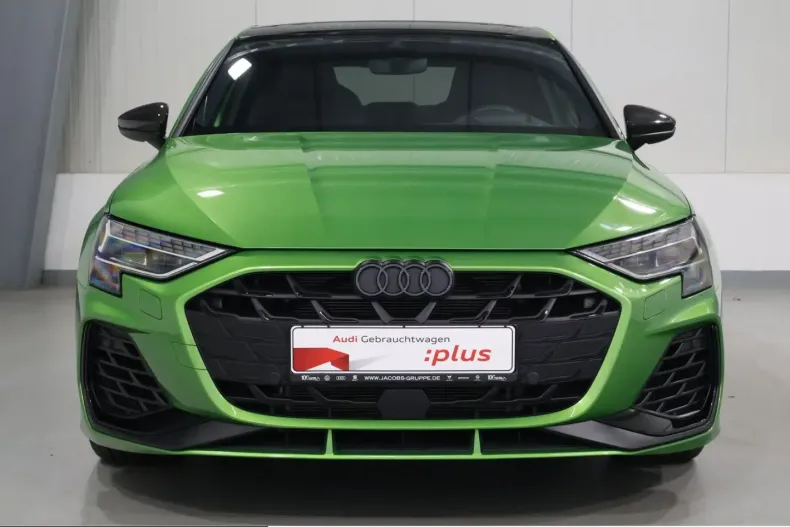 Audi S3 din 2025 cu 18.297 km - oferta AUD229172 - foto 1