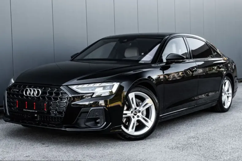 Audi A8 din 2024 cu 77.000 km - oferta AUD229177 - foto 1