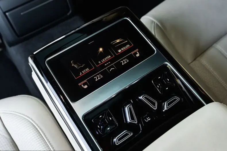 Audi A8 din 2024 cu 77.000 km - oferta AUD229177 - foto 8