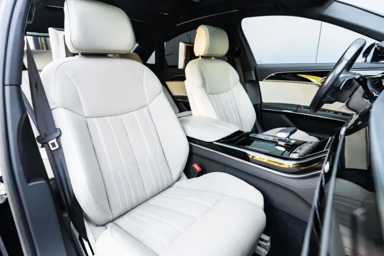 Audi A8 din 2024 cu 77.000 km - oferta AUD229177 - foto 12
