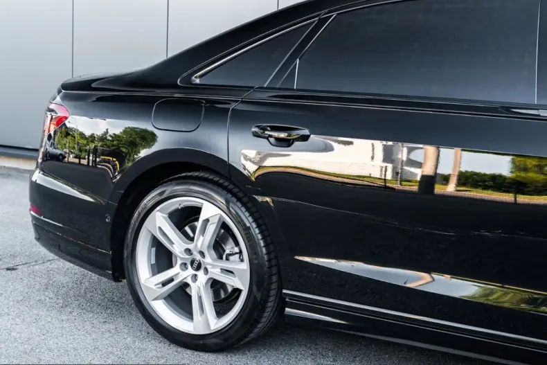 Audi A8 din 2024 cu 77.000 km - oferta AUD229177 - foto 16