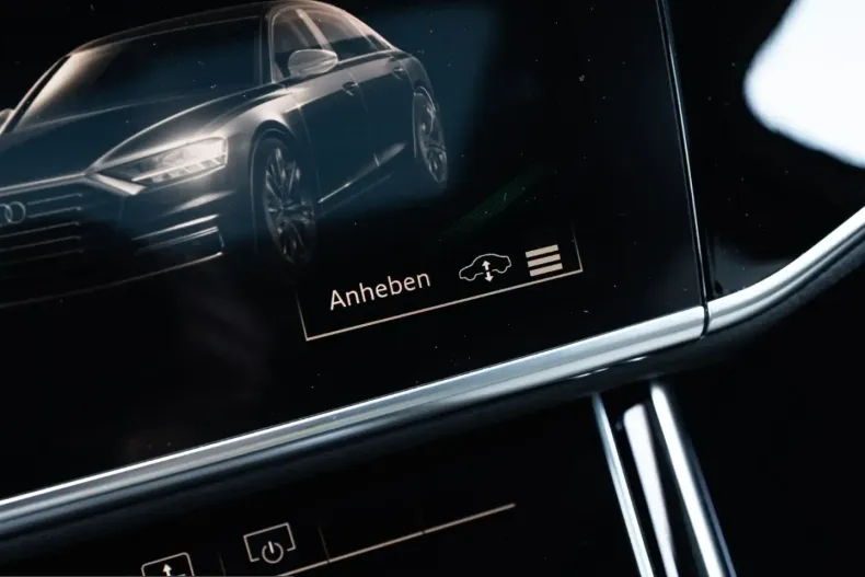 Audi A8 din 2024 cu 77.000 km - oferta AUD229177 - foto 43