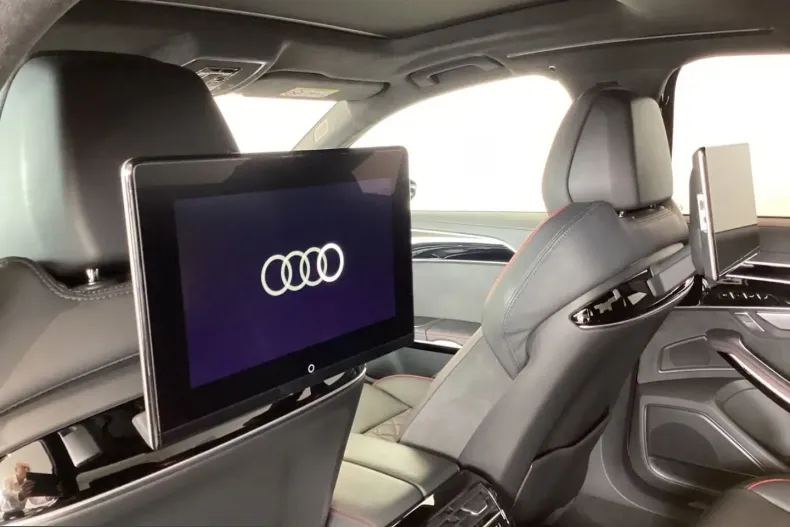 Audi S8 din 2023 cu 47.467 km - oferta AUD229182 - foto 16