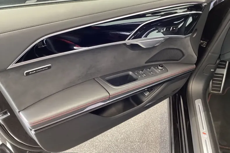 Audi S8 din 2023 cu 47.467 km - oferta AUD229182 - foto 20